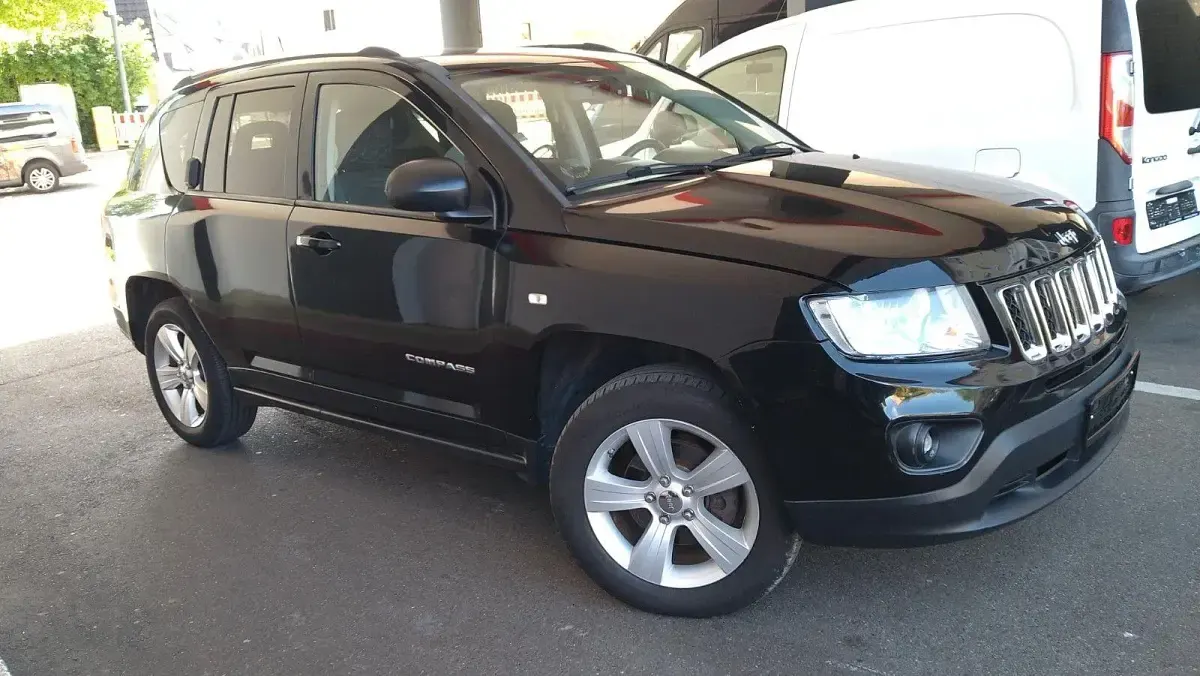 Occasion Jeep Compass 170 ch (125 kW) 2012 Vert SUV