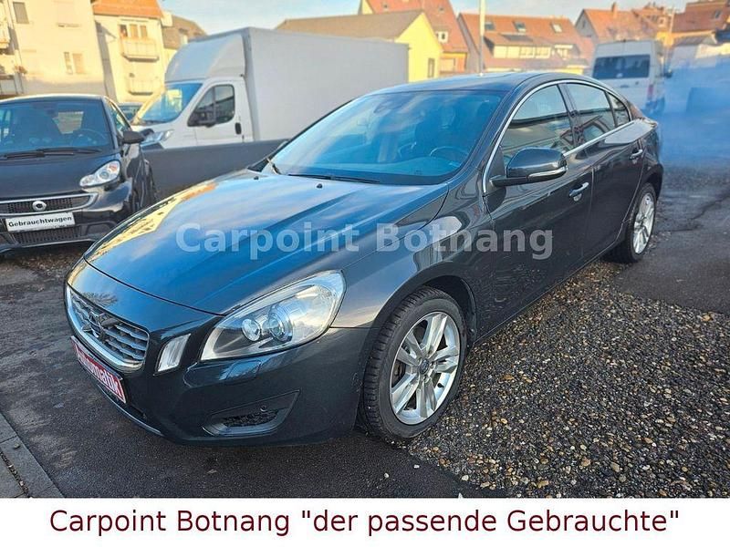 Gebraucht Volvo S60 Momentum 163 PS (119 kW) 2012 Grau Limousine