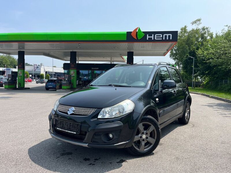 Schwarz Gebraucht 2010 Suzuki SX4 Limousine | 4.599 € (Etwas zu teuer) - Bild 1/4