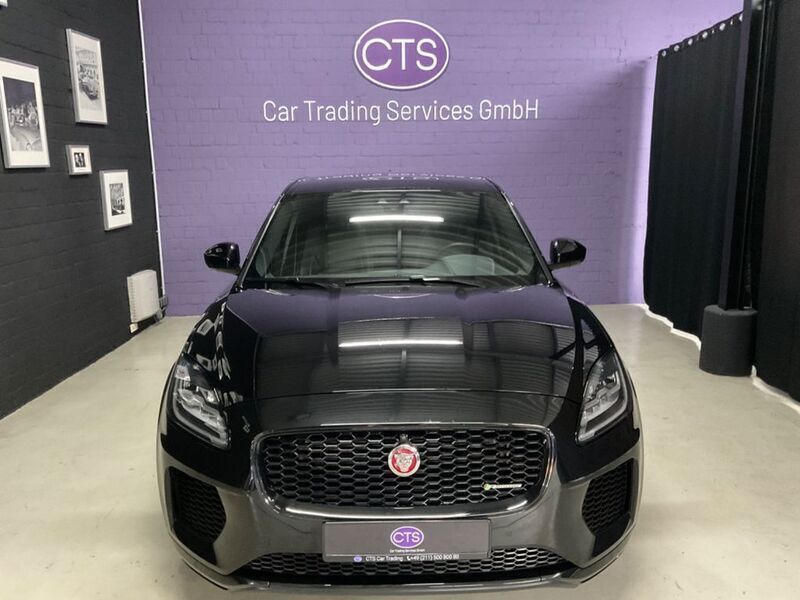 Santorini black Gebraucht 2019 Jaguar E-Pace R-Dynamic SUV | 29.400 € (Fairer Preis) - Bild 1/4