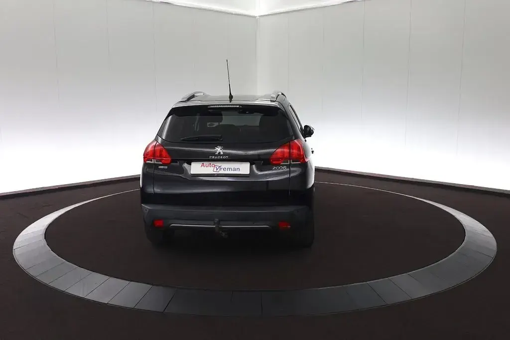 Gebraucht Peugeot 2008 Allure 116 PS (85 kW) 2015 Schwarz SUV