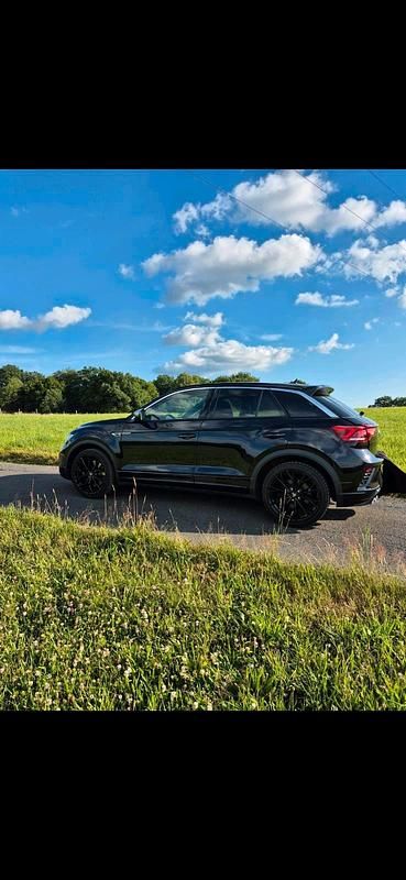 Schwarz Gebraucht 2022 VW T-Roc R SUV | 30.250 € (Superpreis) - Bild 1/4