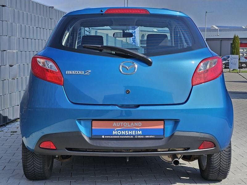 Second-hand Mazda 2 Edition 75 CP (55 kW) 2012 Albastru Hatchback