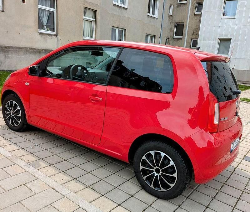 Rot Gebraucht 2016 Skoda Citigo Kleinwagen | 4.300 € (Guter Preis) - Bild 1/4
