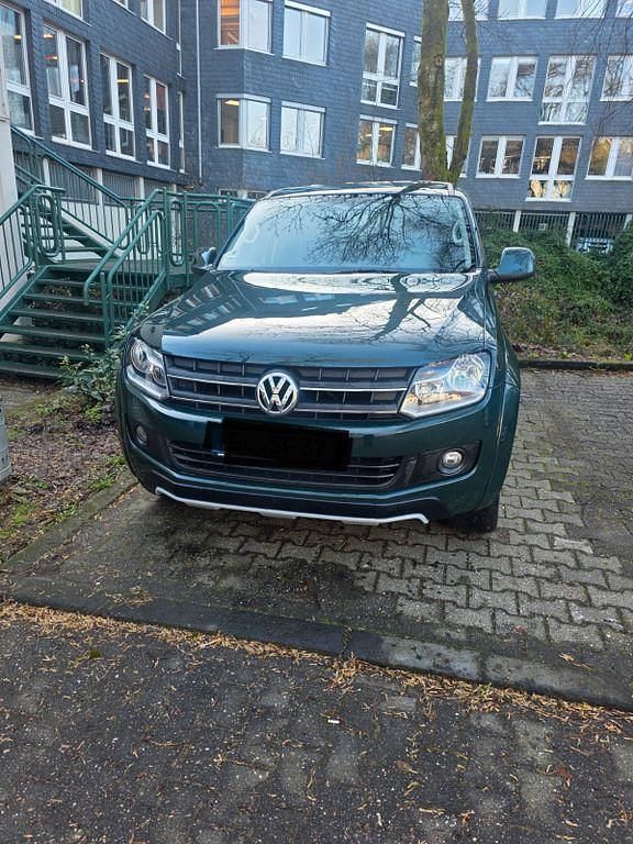 Gebraucht VW Amarok 122 PS (89 kW) 2010 Grün Pickup