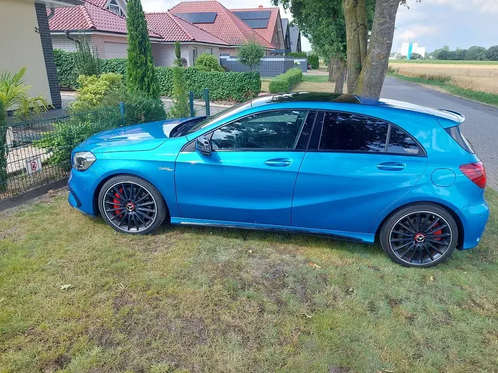 Gebraucht Mercedes A45 AMG AMG 381 PS (280 kW) 2016 Blau Kleinwagen