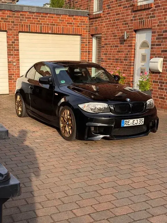 Gebraucht BMW 135 Performance 306 PS (225 kW) 2013 Schwarz Kleinwagen