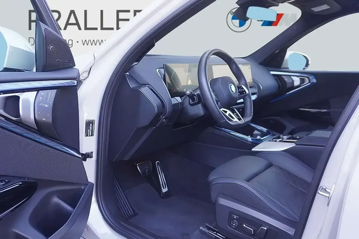 Gebraucht BMW X3 M Sport 299 PS (219 kW) 2025 Dune grey SUV