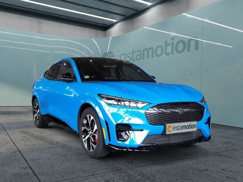 Blau Gebraucht 2022 Ford Mustang Mach-E GT SUV | 44.740 € (Fairer Preis) - Bild 1/3