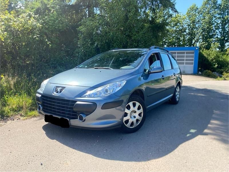 Grau Gebraucht 2007 Peugeot 307 Kombi | 1.499 € (Fairer Preis) - Bild 1/4