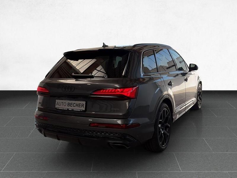 Neu Audi Q7 S-Line 340 PS (250 kW) 2025 Grau SUV