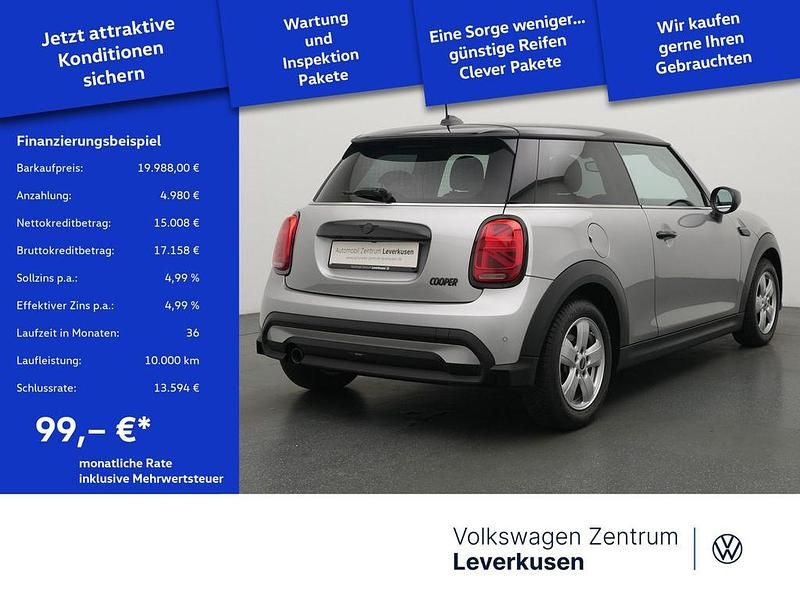 Gebraucht Mini Cooper Essential 136 PS (100 kW) 2023 Melting silver Kleinwagen