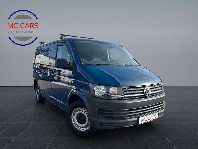Gebraucht VW Transporter 84 PS (61 kW) 2016 Deep ocean blue Van