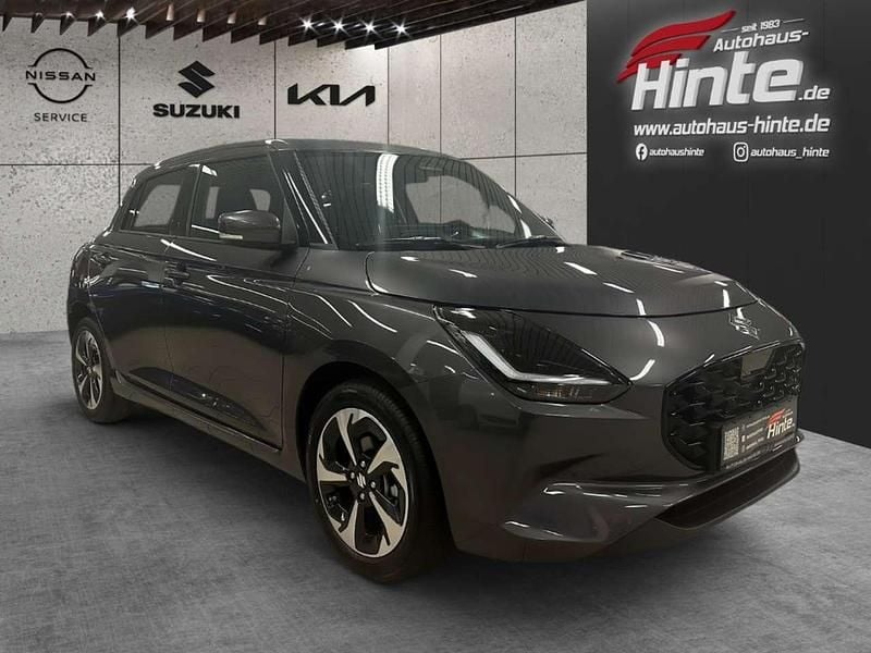 Neu Suzuki Swift Comfort+ 83 PS (61 kW) 2025 Grau Kleinwagen