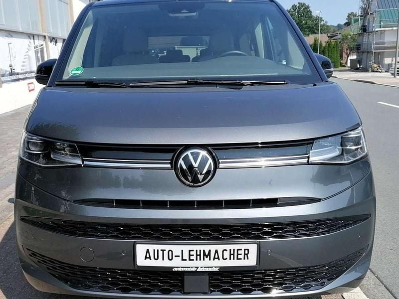 Indiumgrau metallic Gebraucht 2023 VW T7 Edition Van | 45.900 € (Superpreis) - Bild 1/4