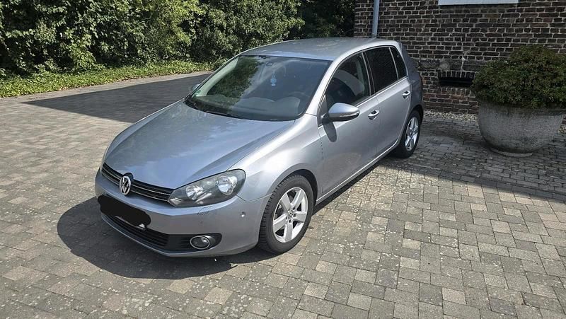Silber Gebraucht 2011 VW Golf VI Limousine | 3.300 € (Guter Preis) - Bild 1/4
