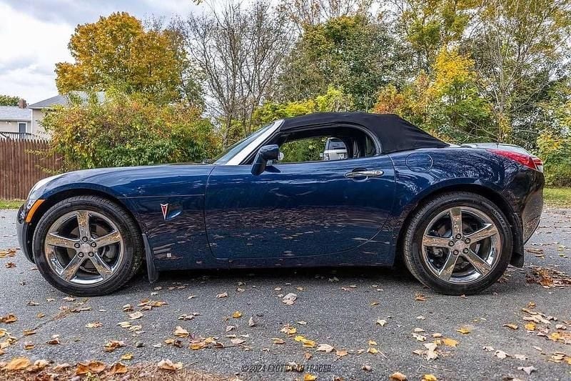 Gebraucht Pontiac Solstice 173 PS (127 kW) 2008 Blau Cabrio