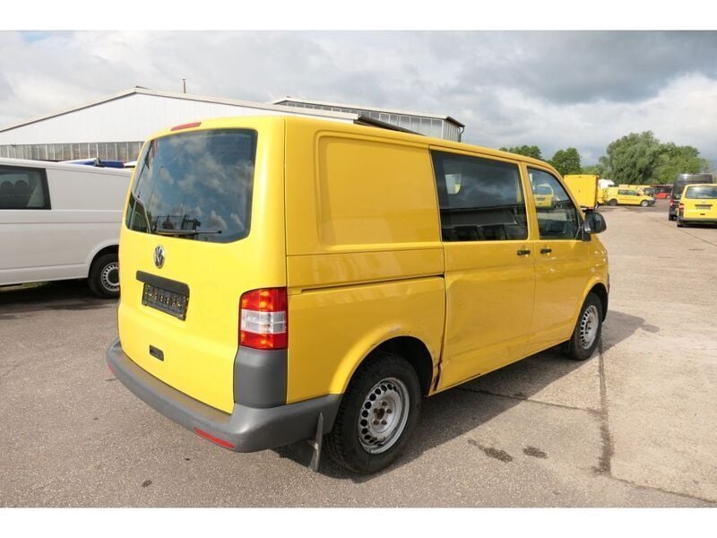Gebraucht VW T5 84 PS (61 kW) 2012 Ginstergelb r1032 Van