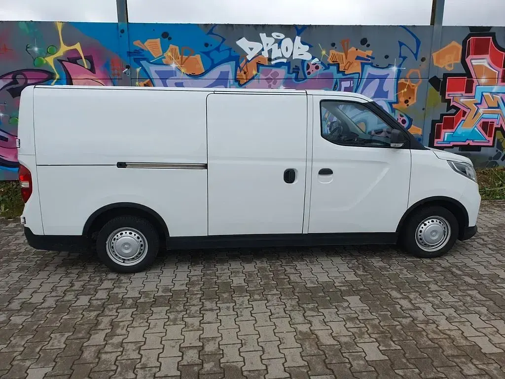 Gebraucht Maxus eDeliver 3 89 kW (122 PS) 2023 Weiß Van