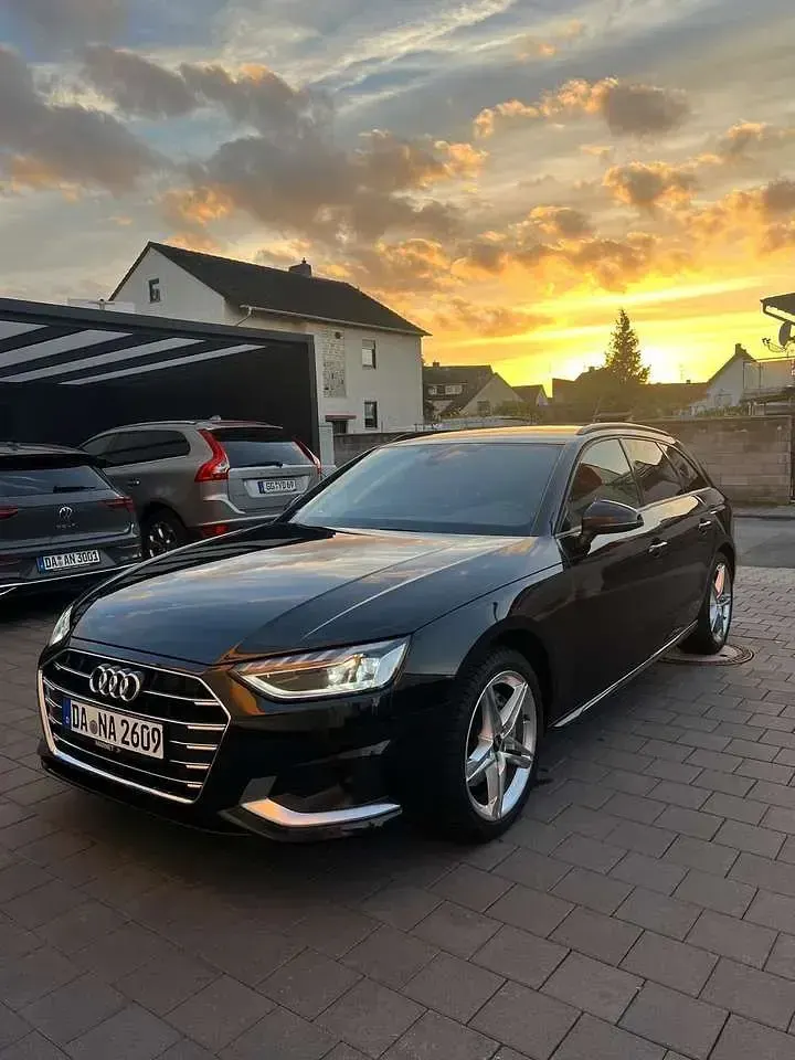 Gebraucht Audi A4 Advanced 204 PS (150 kW) 2021 Kombi