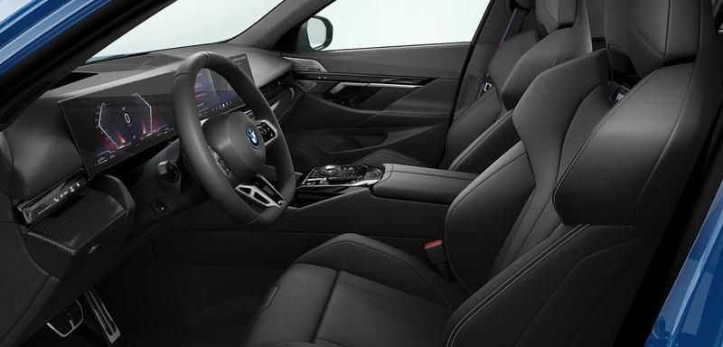 Gebraucht BMW 550e Comfort Edition 489 PS (359 kW) 2025 Blau Kombi