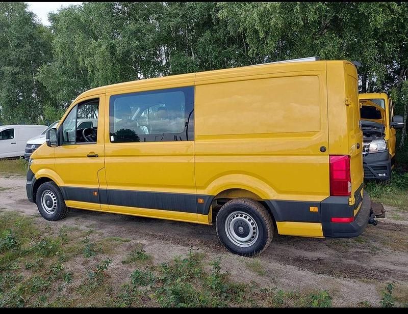 Gebraucht VW Crafter Trendline 177 PS (130 kW) 2020 Gelb Van