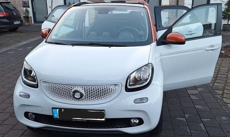 Orange Gebraucht 2017 Smart ForFour Prime Kleinwagen | 5.500 € (Superpreis) - Bild 1/4