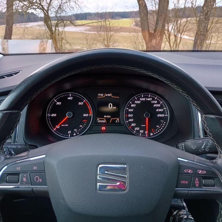 Gebraucht Seat Ateca 4Drive 150 PS (110 kW) 2018 Grau SUV