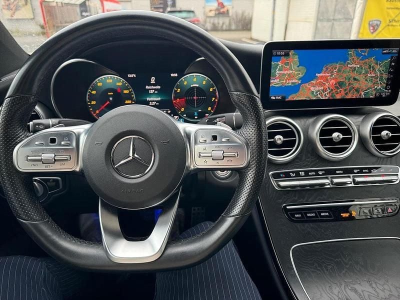 Gebraucht Mercedes C300 AMG 258 PS (189 kW) 2018 Blau Coupé