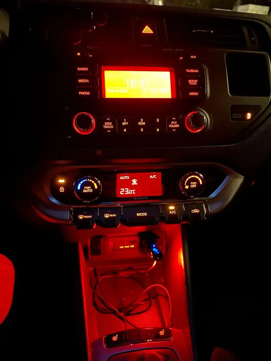 Usata Kia Rio 86 CV (63 kW) 2013 Rosso Utilitaria