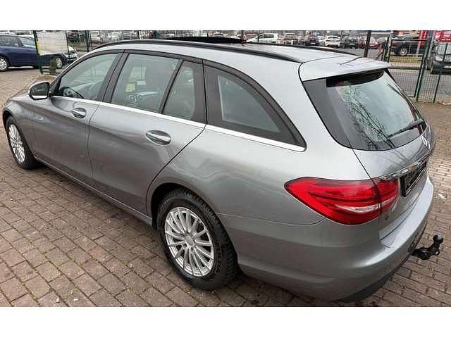 Gebraucht Mercedes C220 170 PS (125 kW) 2015 Palladiumsilber  metalliclack Kombi