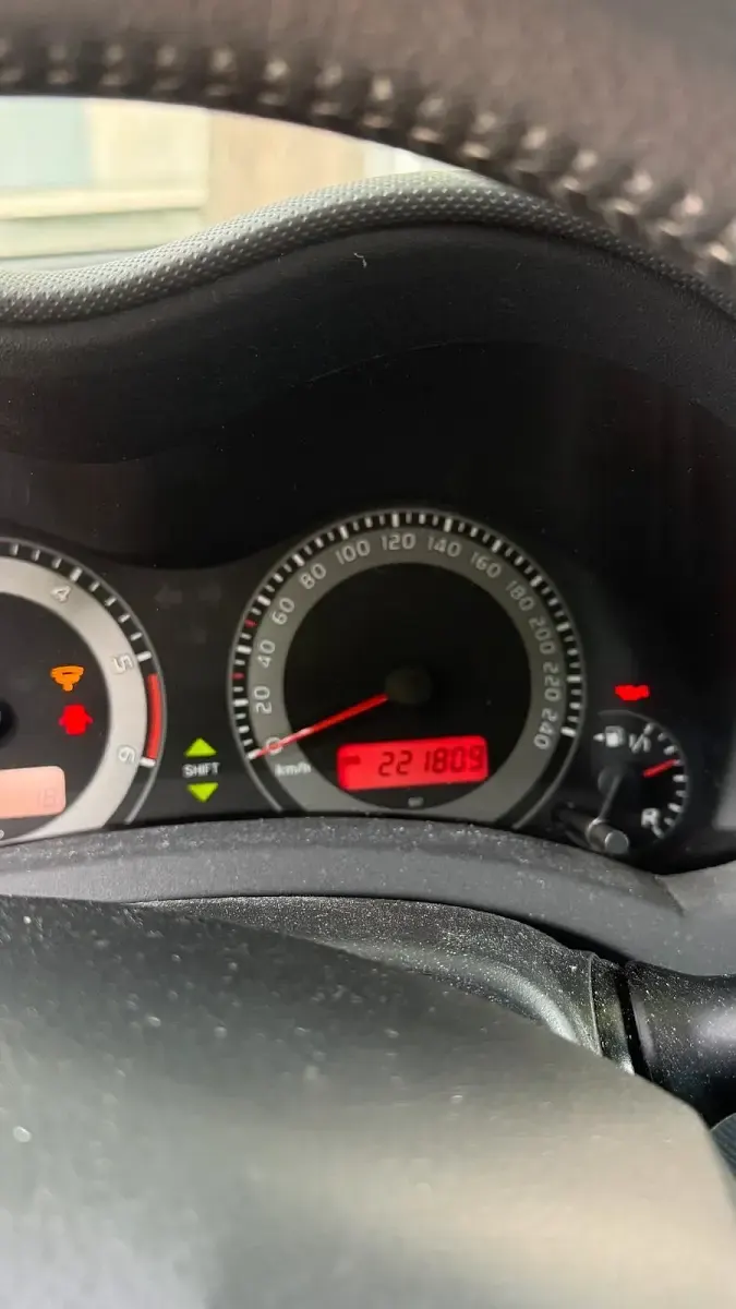 Gebraucht Toyota Auris 177 PS (130 kW) 2010 Schwarz Kleinwagen