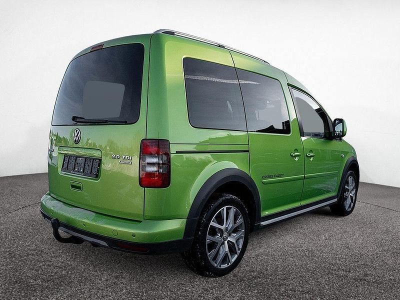 Gebraucht VW Caddy 140 PS (102 kW) 2014 Viperngrün Van / Kleinbus
