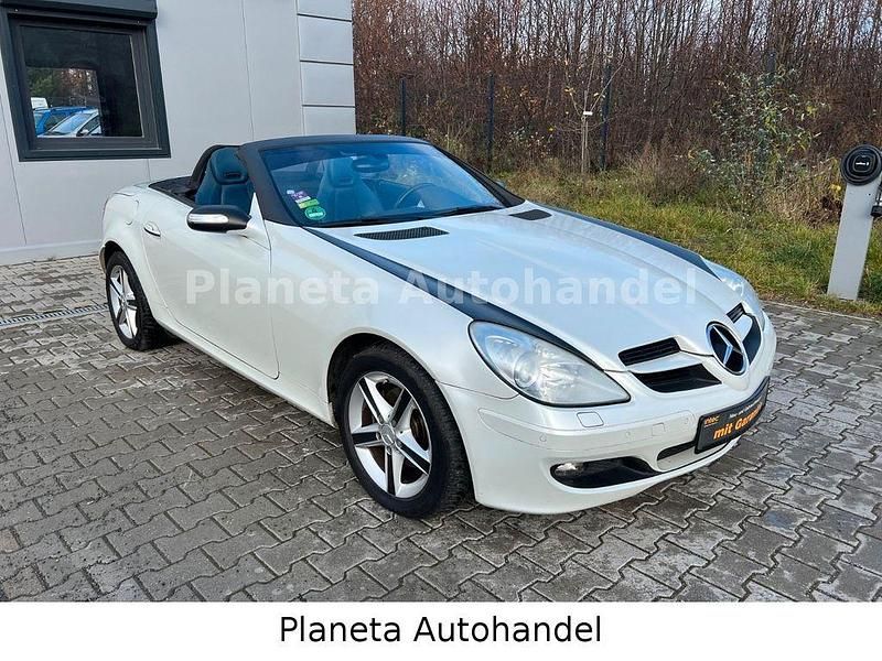 Gebraucht Mercedes SLK200 163 PS (119 kW) 2004 Benitoitblau  metalliclack Cabrio