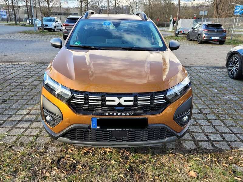 Bronze Gebraucht 2023 Dacia Sandero Expression Kleinwagen | 16.400 € (Fairer Preis) - Bild 1/4