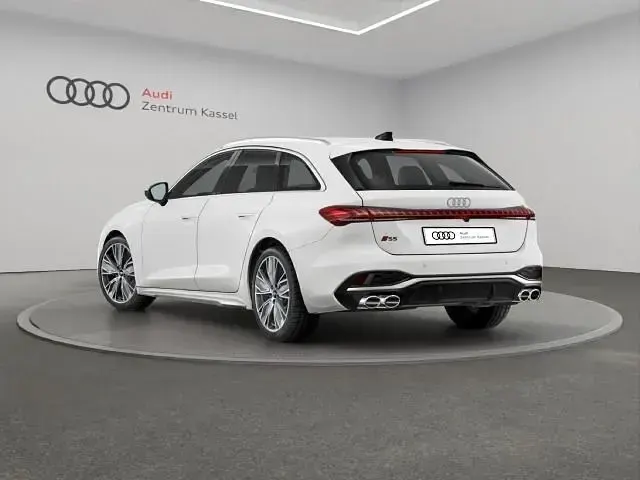 Neu Audi S5 Sport 367 PS (269 kW) 2026 Weiß Kombi