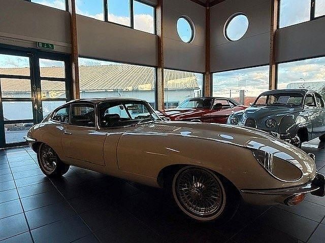 Gebraucht Jaguar E-Type 269 PS (197 kW) 1971 Weiß Coupé