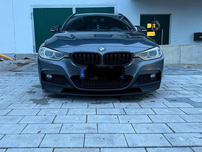 Grau Gebraucht 2013 BMW 330 M Performance Kombi | 20.000 € (Teuer) - Bild 1/4