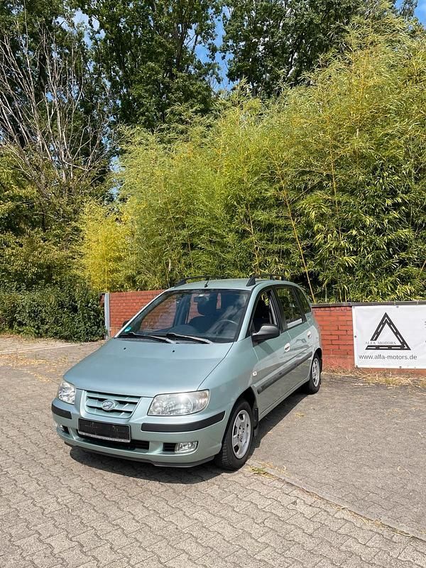 Grün Gebraucht 2002 Hyundai Matrix GLS Van / Kleinbus | 1.950 € (Fairer Preis) - Bild 1/4