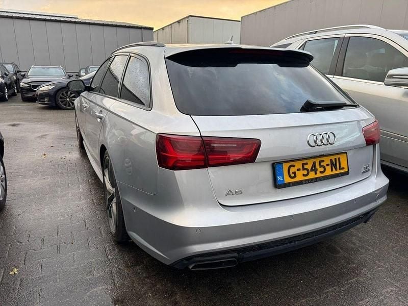 Gebraucht Audi A6 Competition 328 PS (241 kW) 2016 Grau Kombi