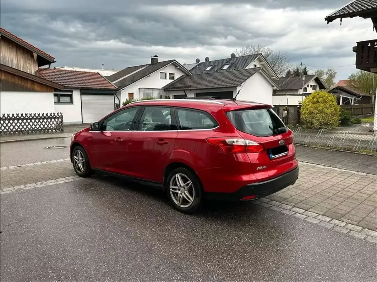 Używany Ford Focus Titanium 150 KM (110 kW) 2013 Kombi