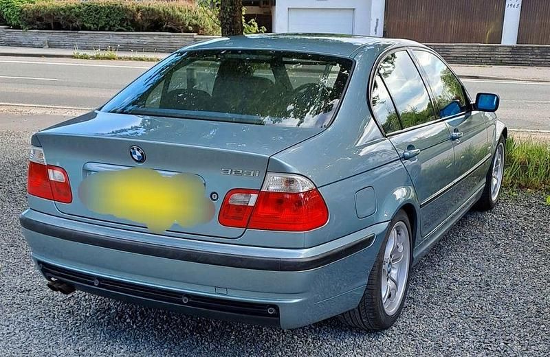 Gebraucht BMW 323 Sport Line 170 PS (125 kW) 2000 Grau Limousine