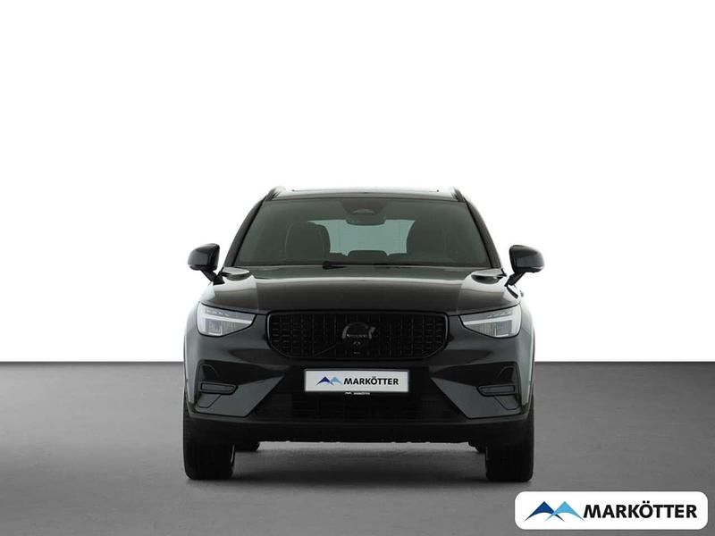 Neu Volvo XC40 Ultra 197 PS (144 kW) 2026 Schwarz SUV