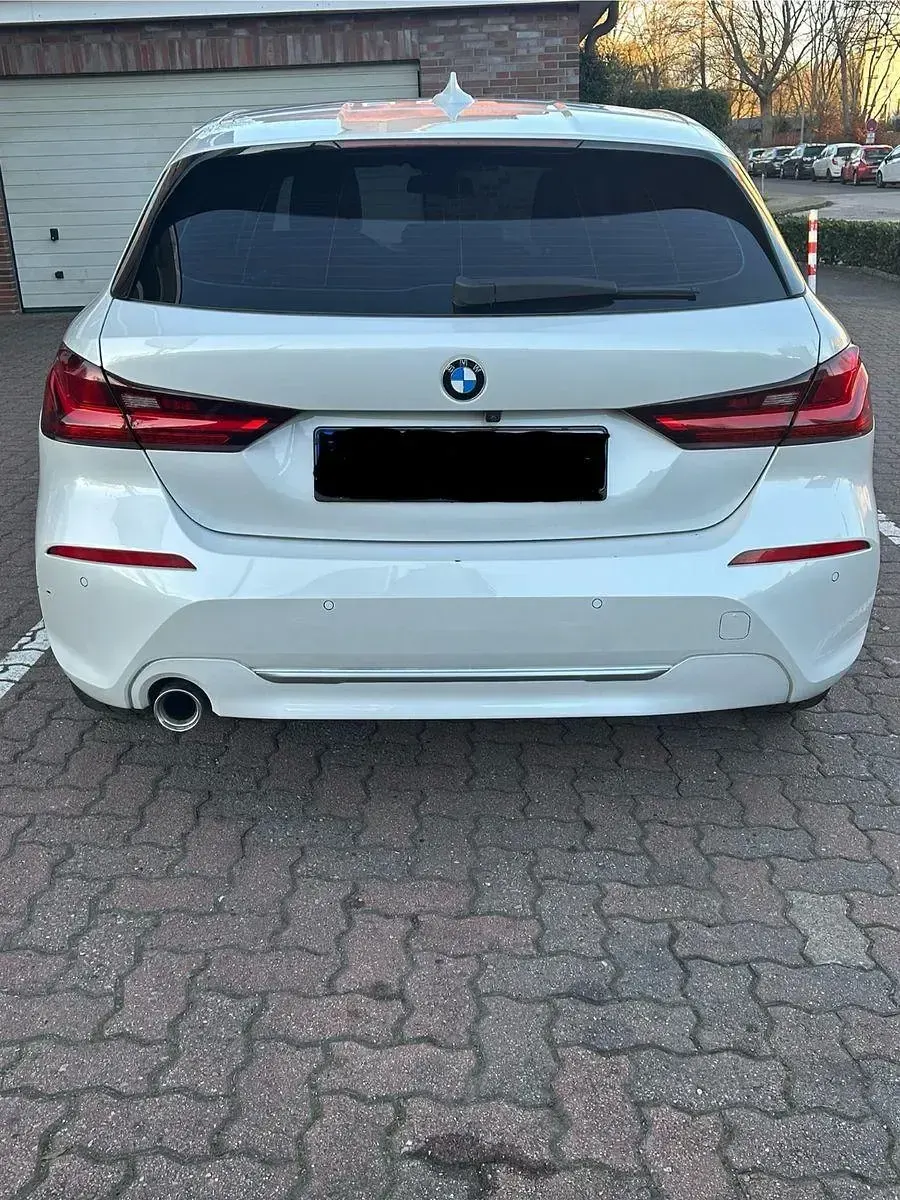 Gebraucht BMW 116 Luxury Line 109 PS (80 kW) 2021 Weiß Kleinwagen