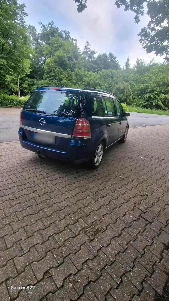 Gebraucht Opel Zafira 140 PS (102 kW) 2005 Blau Van / Kleinbus