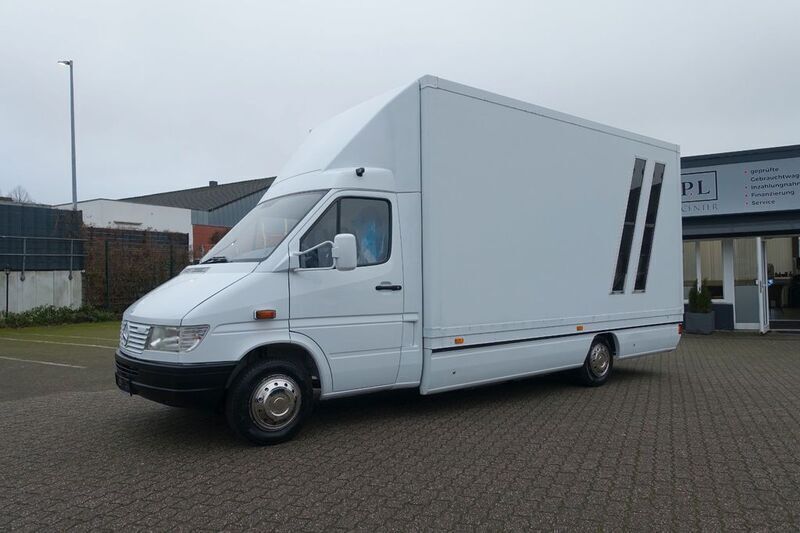 Weiß Gebraucht 1998 Mercedes Sprinter Van | 13.950 € (Fairer Preis) - Bild 1/4