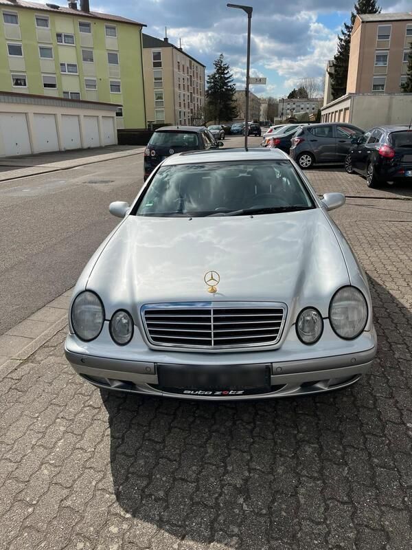 Silber Gebraucht 1998 Mercedes CLK200 Coupé | 2.450 € (Guter Preis) - Bild 1/4