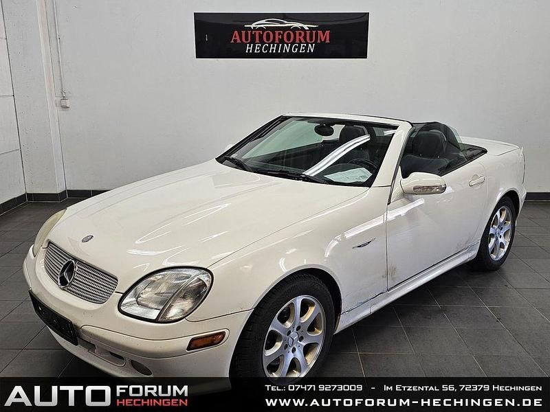Gebraucht Mercedes SLK320 Edition 218 PS (160 kW) 2004 Weiß Cabrio