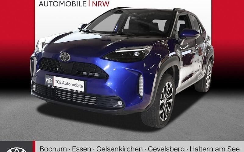 Blau Gebraucht 2025 Toyota Yaris Cross SUV | 29.222 € (Superpreis) - Bild 1/4