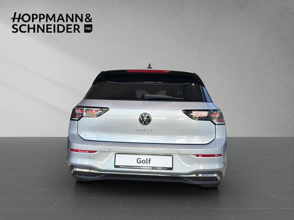 Neu VW Golf VIII Sport 150 PS (110 kW) 2026 Silber Limousine